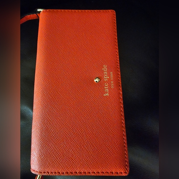 Kate Spade Crossbody Red Saffiano Leather NWOT - Picture 4 of 15